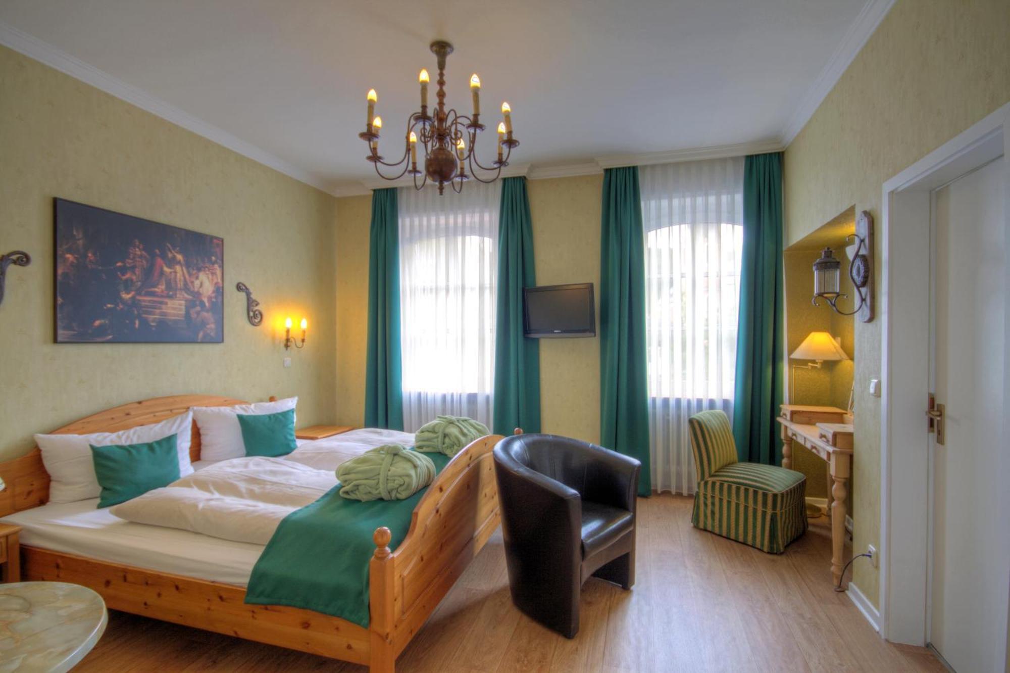Hotel Zum Goldenen Stern Prüm Екстериор снимка