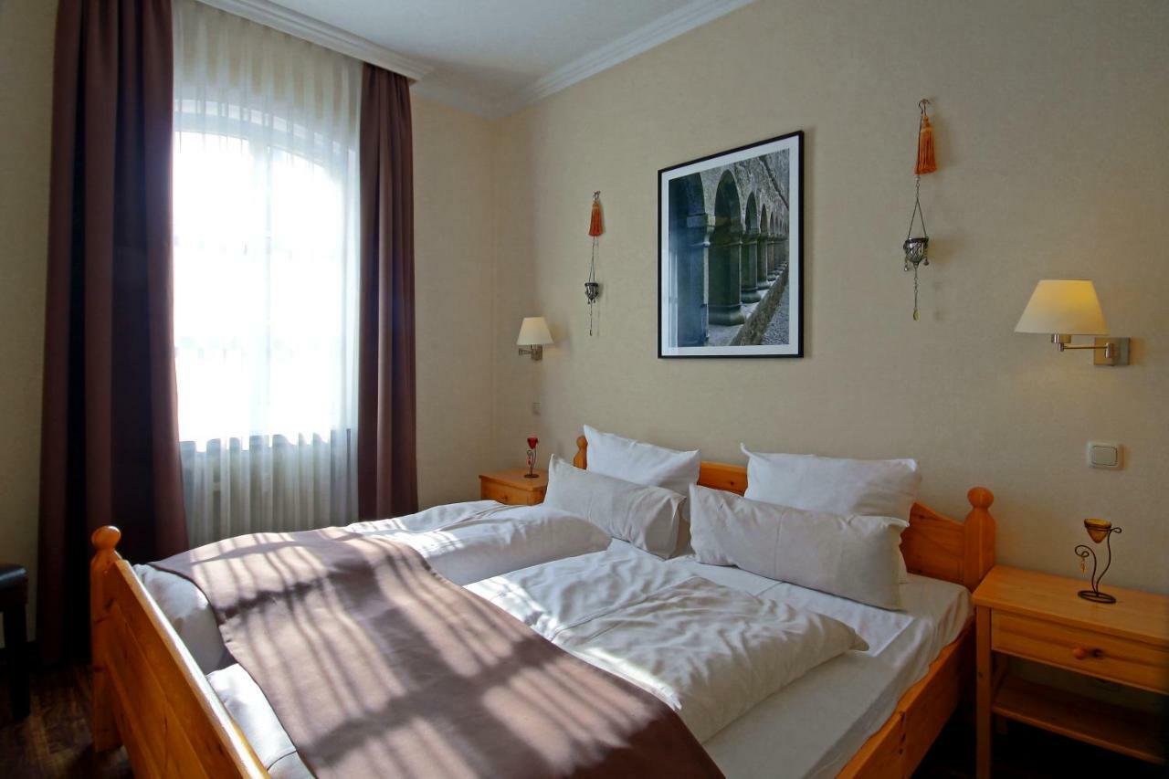 Hotel Zum Goldenen Stern Prüm Екстериор снимка
